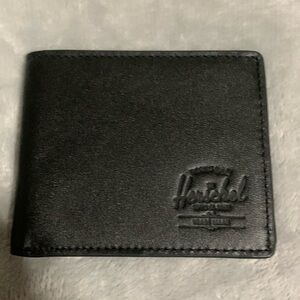 Brand new black leather Herschel wallet never used